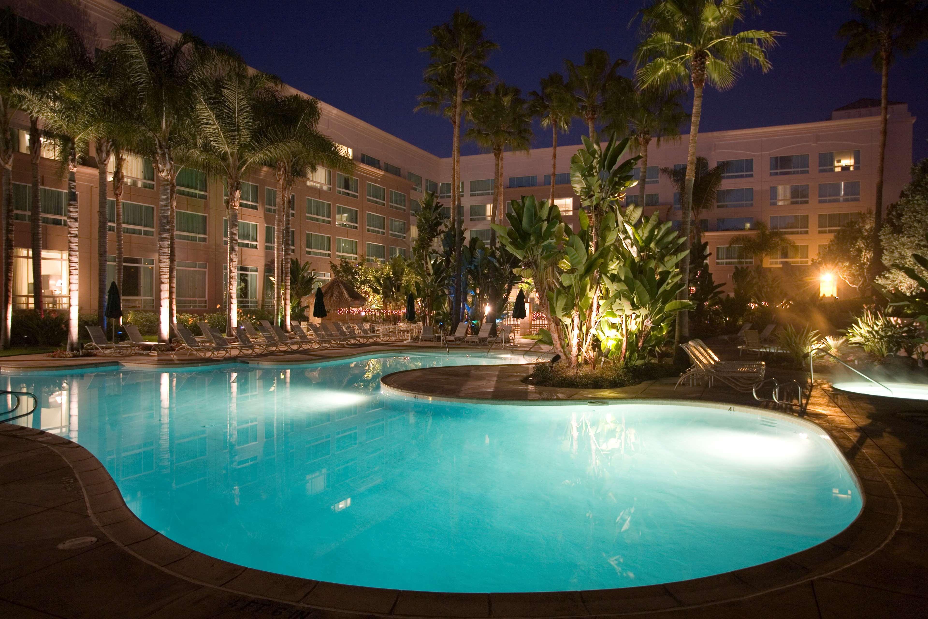 Doubletree By Hilton San Diego Del Mar מראה חיצוני תמונה