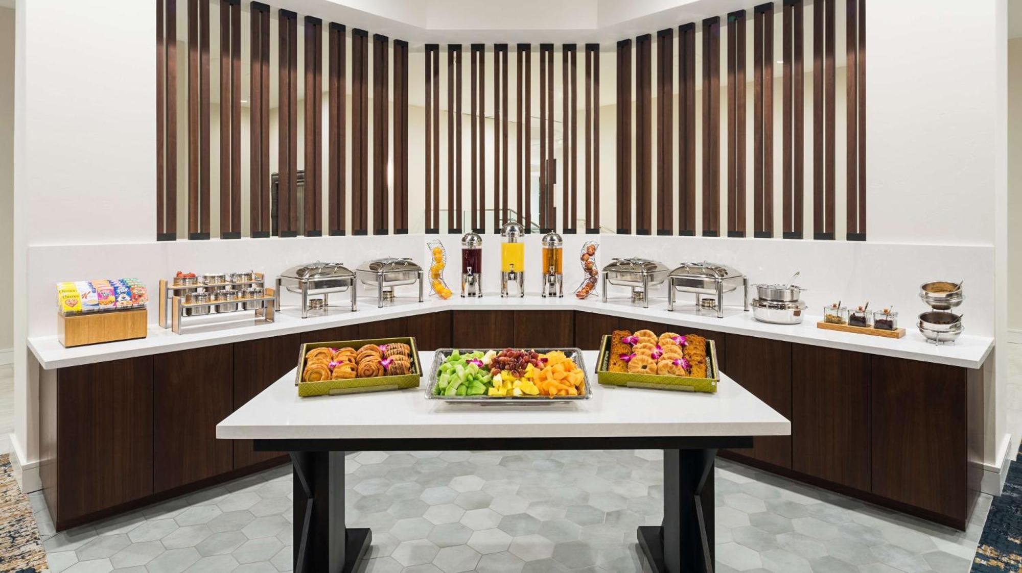 Doubletree By Hilton San Diego Del Mar מראה חיצוני תמונה