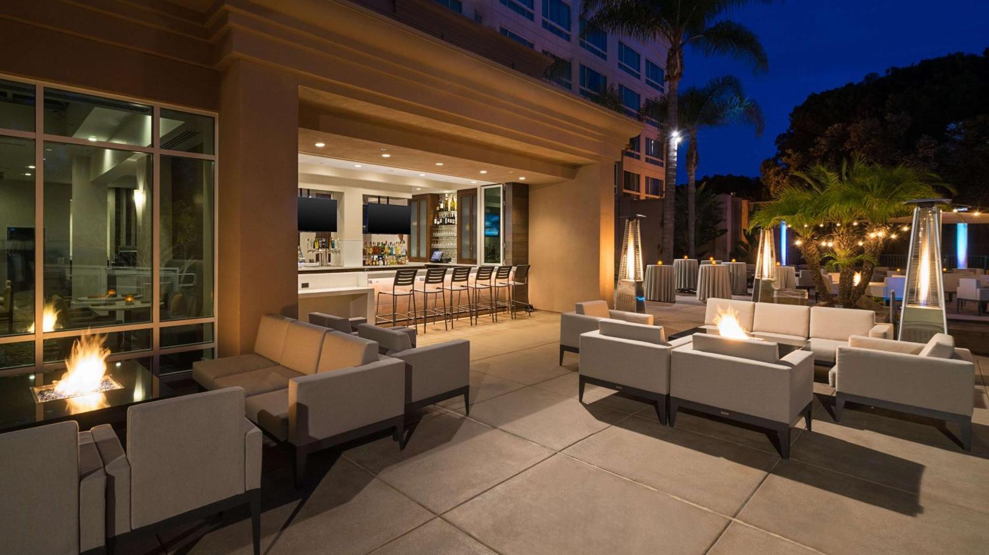 Doubletree By Hilton San Diego Del Mar מראה חיצוני תמונה